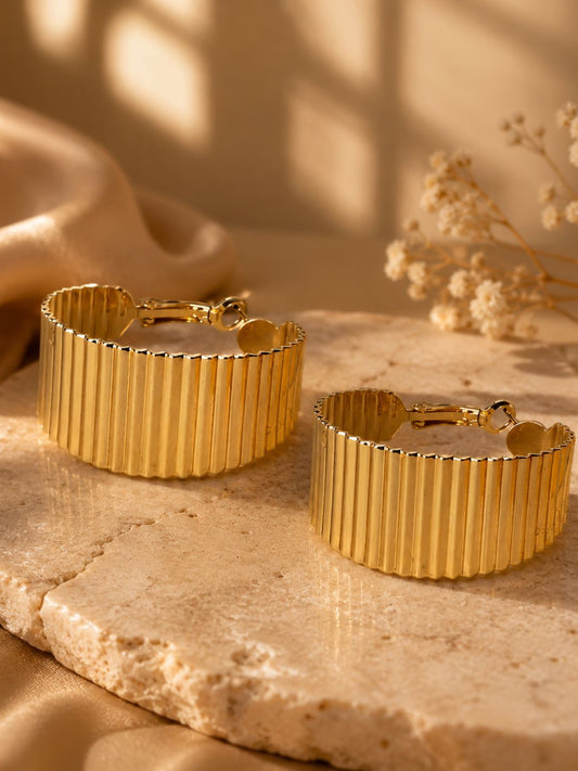 Demifine Ribbed Hoop Earrings