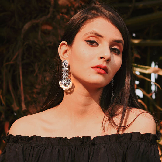 geometric-dual-tone-earrings-blue-viraasi