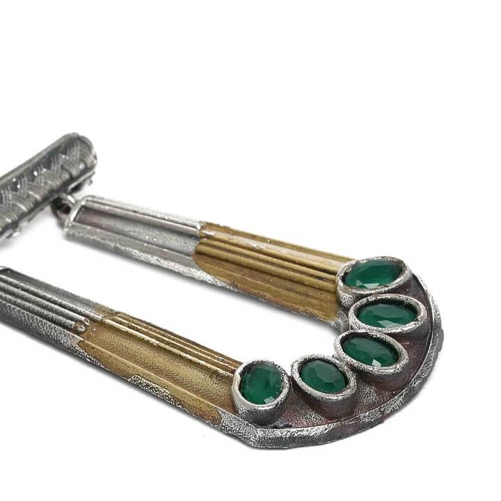 dual-tone-oxidized-classic-drop-earring-green-stone-viraasi