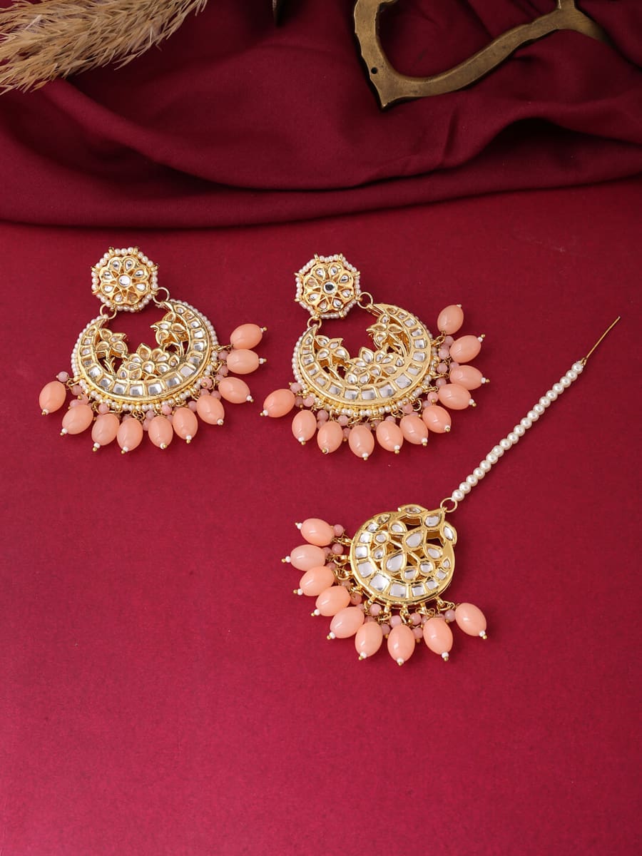 traditional-earrings-and-maang-tikka-set-viraasi