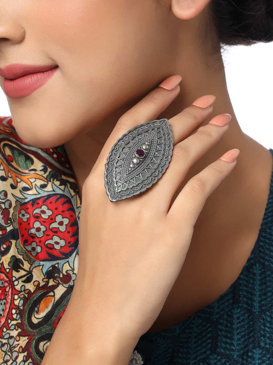 oxidized-big-cocktail-adjustable-finger-ring-viraasi