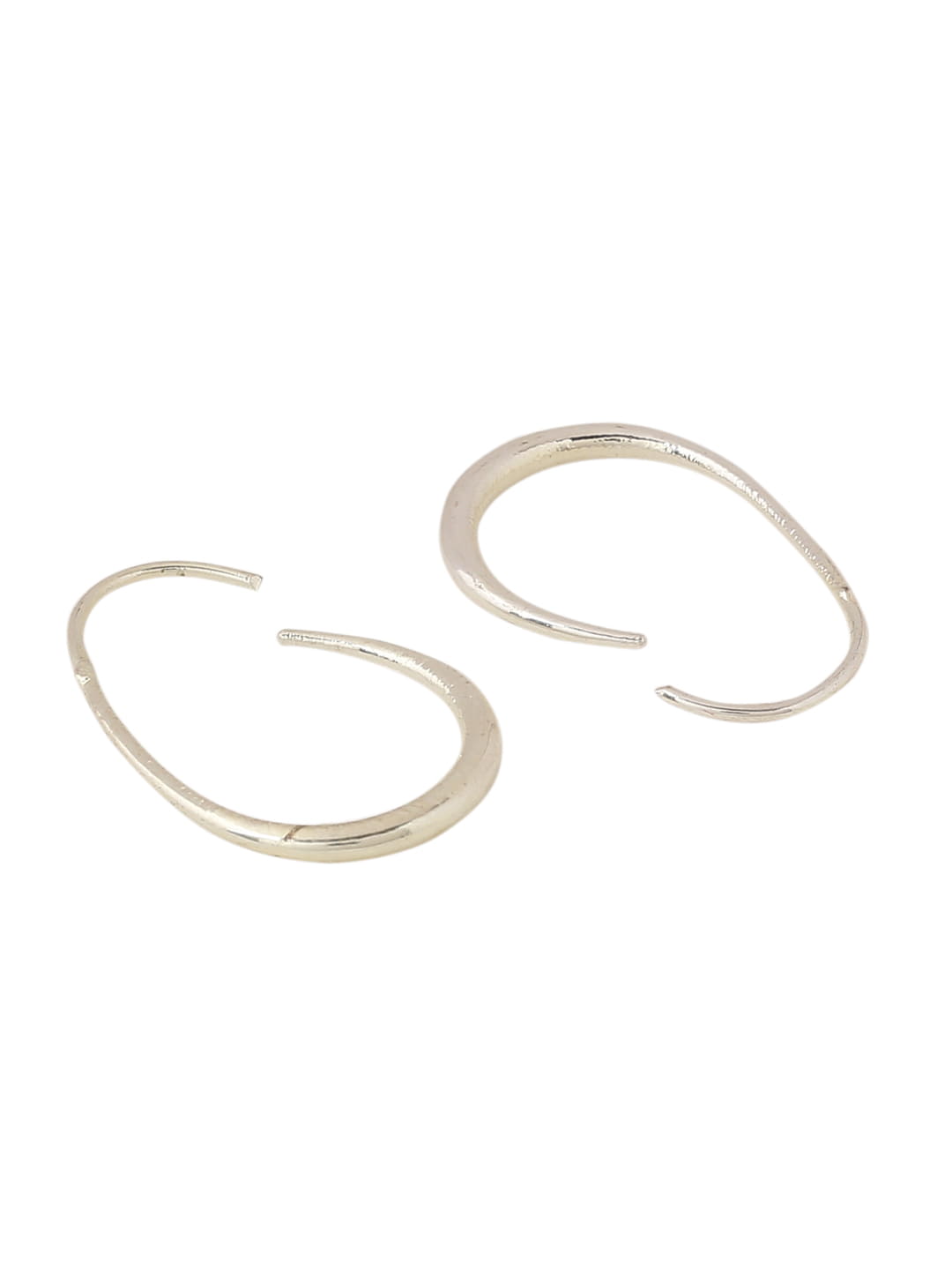 silver-plated-minimal-hoop-earring-viraasi