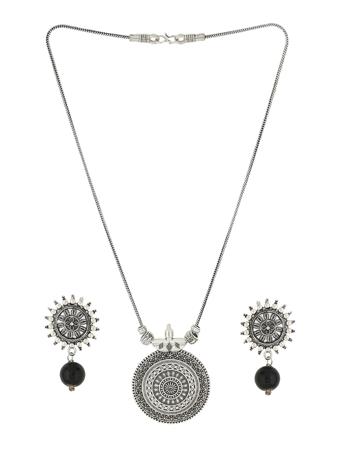 oxidized-chain-pendant-with-drop-pearl-earrings-viraasi